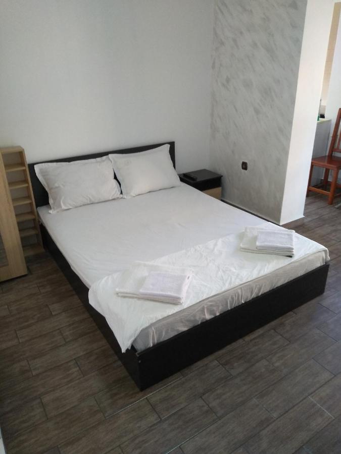 Guest House Lili Петрич Экстерьер фото